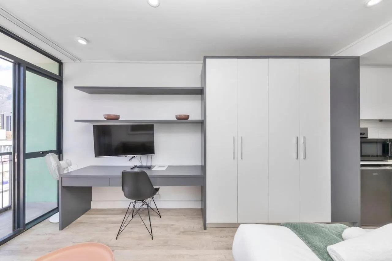 Stunning Studio Apartment With Balcony Woodstock! Cape Town